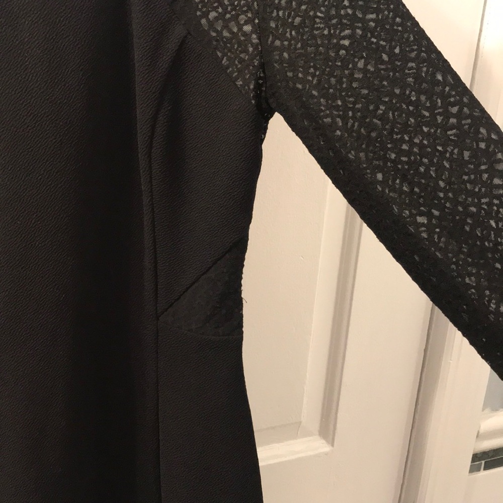 Little Black Guess Dress - Picture 4 of 6